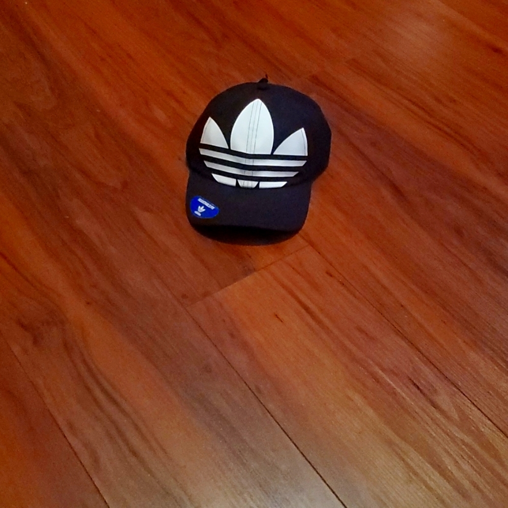 Nike unsex relaxed big trefoil cap